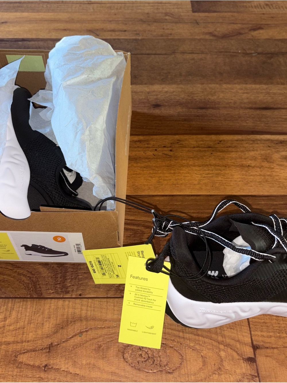 All In Motion Kids Camren Mesh Athletic Sneakers Black White Size 2 NWT NIB